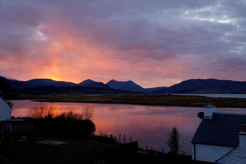 Tidal Cottage On The Shore Isle Of Skye Breakish 외부 사진